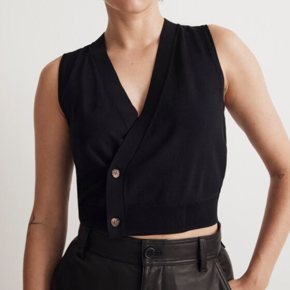MADEWELL asymmetric button sweater vest black size XS